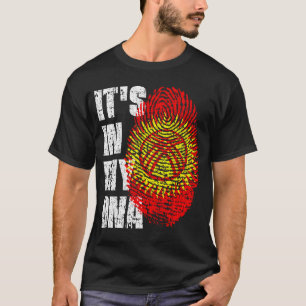 ES IST IN MEINER DNA, in Kirgisistan Flag Boy Girl T-Shirt