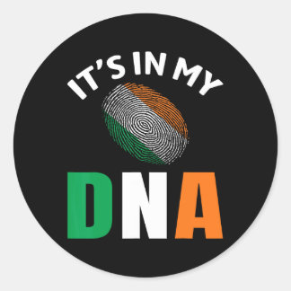 Es Ist In Meiner Dna Irland Irische Flagge Geschen Runder Aufkleber