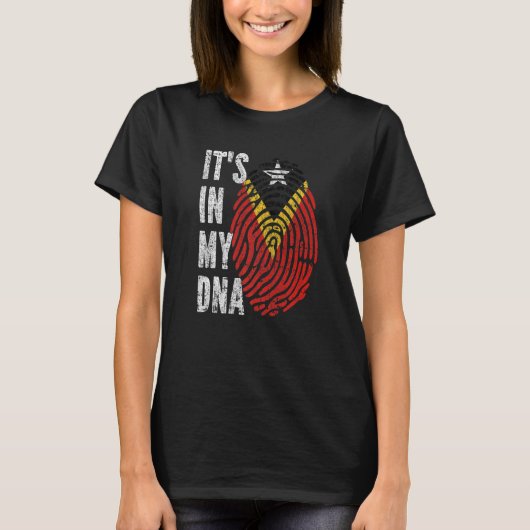 Es ist in meiner DNA-Osttimor-Flagge Osttimors T-Shirt (Vorderseite)