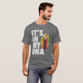 ES IST IN MEINER DNA - Simbabwes Flag Offiziellen T-Shirt (Vorne ganz)