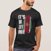 Es ist in meiner DNA Suriname Flag Surinamese T-Shirt (Vorderseite)