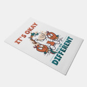 Es ist in Ordnung, anders eingeladen zu sein Fußmatte (Schrägansicht)