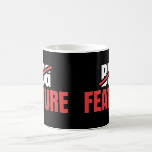 Es ist kein Fehler, es ist ein Feature | Informati Kaffeetasse (Mittel)