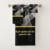 Es ist keine Arbeit erledigt, bis der Papierkram e Badhandtuch Set (Insitu)