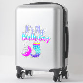 Es ist mein Geburtstag Aufkleber (Koffer)