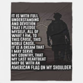 ES IST MIT VOLLSTÄNDIGEM VERSTÄNDNIS FLEECEDECKE (Vorderseite)