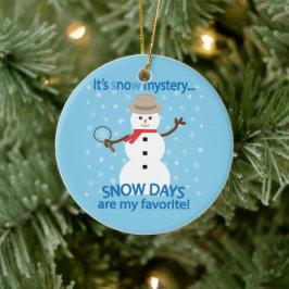Es ist NOw Mystery Detective Snowman Blue Keramik Ornament