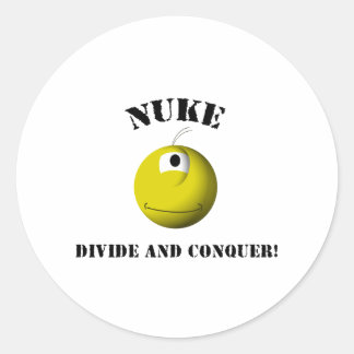 Es ist Nuke! Runder Aufkleber