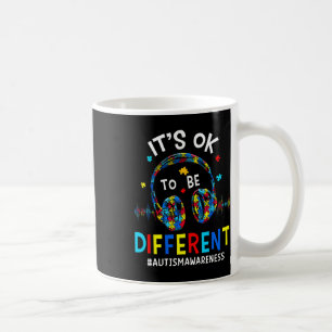 Es ist ok, ein anderes Cooles Autismus-Bewusstsein Kaffeetasse