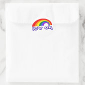 "Es ist ok" mit Regenbogen Runder Aufkleber (Tasche)