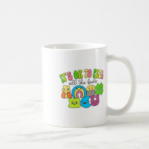 Es ist okay, alle Gefühle zu fühlen, Groovy Lucky Kaffeetasse