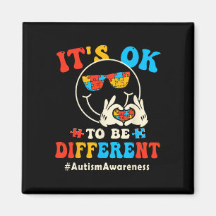 Es ist okay, anders zu sein Autismus Groovy Smiley Magnet
