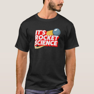 Es ist Rocket Science Retro Octane Soccer Graphic T-Shirt