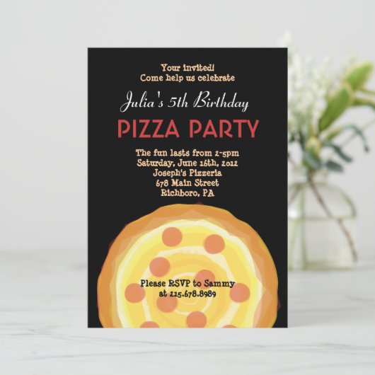 ES IST SA PIZZA PARTY! Happy Birthday Party Einlad Einladung (Stehend Vorderseite)