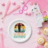 Es ist seltsam, das gleiche Alter wie alte Mensche Pappteller (Party)