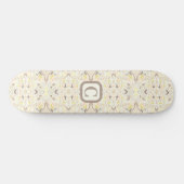 Es ist so ivory geometrisches Abstraktes Muster Skateboard (Horizontal)
