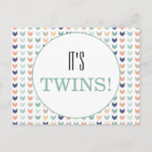 Es ist Twins Modern Geometric Twins Baby Dusche Postkarte (Vorderseite)