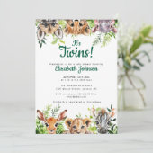 Es ist Twins Watercolor Safari Animals Baby Shower Einladung (Stehend Vorderseite)