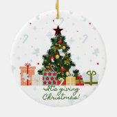 Es ist Weihnachtsschmuck geben (Hinten)