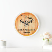 ES ist WEIN-UHR AN IHREM ZUHAUSE Große Wanduhr (Zuhause)