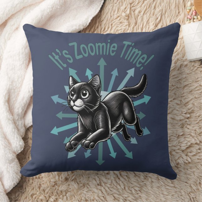 Es ist Zoomie Time Black Cat Kissen (Decke)