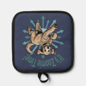 Es ist Zoomie Time Golden Doodle Topflappen (Vorderseite)