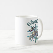Es ist Zoomie Time Greyhound Kaffeetasse (VorderseiteRechts)