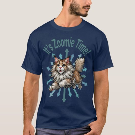 Es ist Zoomie Time Maine Coon Cat T-Shirt (Vorderseite)