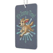 Es ist Zoomie Time Medium als Mutt Autolufterfrischer (Links)