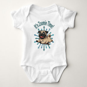 Es ist Zoomie Time Mops Baby Strampler