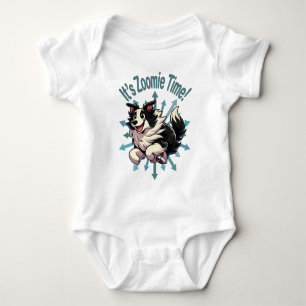 Es ist Zoomie-Zeit Border Collie Baby Strampler