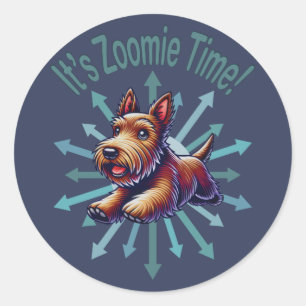 Es ist Zoomie Zeit Brown Scotty Runder Aufkleber