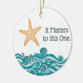 Es ist zu diesem einem Starfish von Bedeutung Keramikornament (Links)