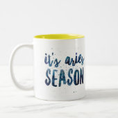 Es ist zweifarbige tasse (Links)