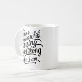 Es kommt immer wieder jemand Phantastisch daher Kaffeetasse (Vorderseite Links)