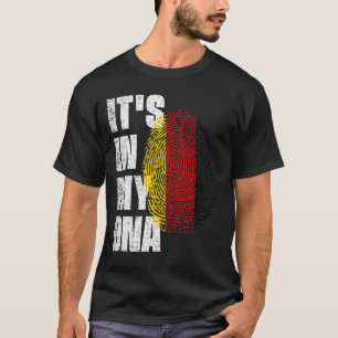 ES LIEGT IN MEINER DNA Deutschlandflagge T-Shirt
