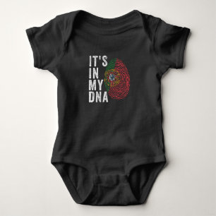 Es liegt in meiner DNA - Portugiesische Flagge Baby Strampler