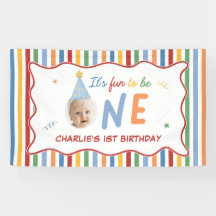 Es macht Spaß, ein Foto farbenfroher 1. Geburtstag