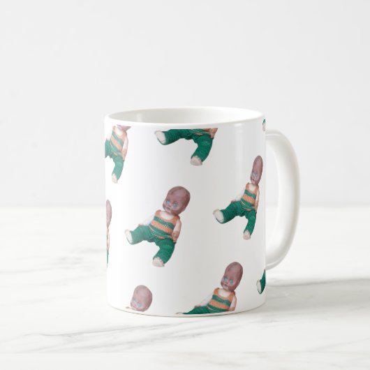 Es regnet Bobbies - Tasse (VorderseiteRechts)