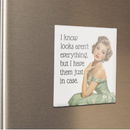 Es sieht nicht alles aus, was Funny Retro Hausfrau Magnet