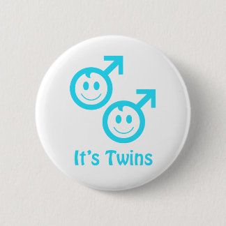 Es sind zwei Jungen Button