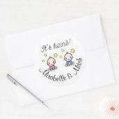 Es sind Zwillinge!, personalisierte Namen, runde A Runder Aufkleber (Umschlag)