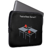 Es wird ein sonniges Tischtennis serviert, Laptopschutzhülle (Vorne Rechts)