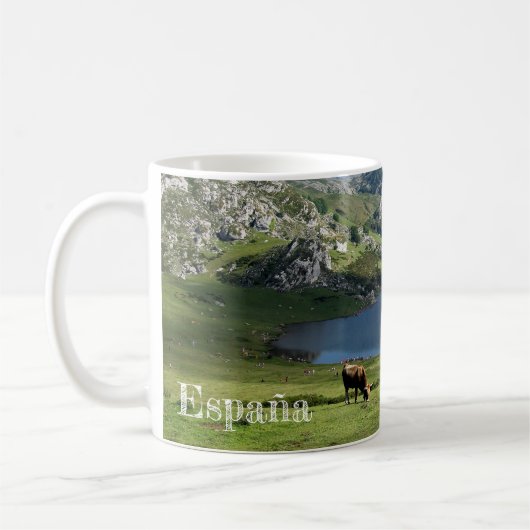 es zerteilt Seen von Covadonga in Asturias, Kaffeetasse (Links)