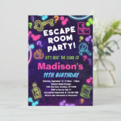Escape Room Geburtstagsparty Einladung für Kinder (Stehend Vorderseite)