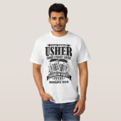 Escort Service Bachelor Party im Usher Groom T-Shirt (Vorne ganz)