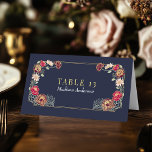 Escortkarte für den verzauberten Garten Tischnummer<br><div class="desc">Dieses elegante, skurrile, fantasy-verzauberte Blumengarten-Design eignet sich ideal für ein bezauberndes Waldfest oder ein Party im Garten. Die rosa und rosa Blumenelemente in einem Rahmen aus grünen Blätter und goldenen Akzenten vor blauem Hintergrund. Matching Artikel in unserem Shop für ein komplettes Party Thema. Das Gold in diesem Artikel ist KEINE...</div>