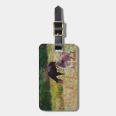 Esel und Pferd in einem Herbstfeld. Gepäckanhänger (Vorderseite vertikal)