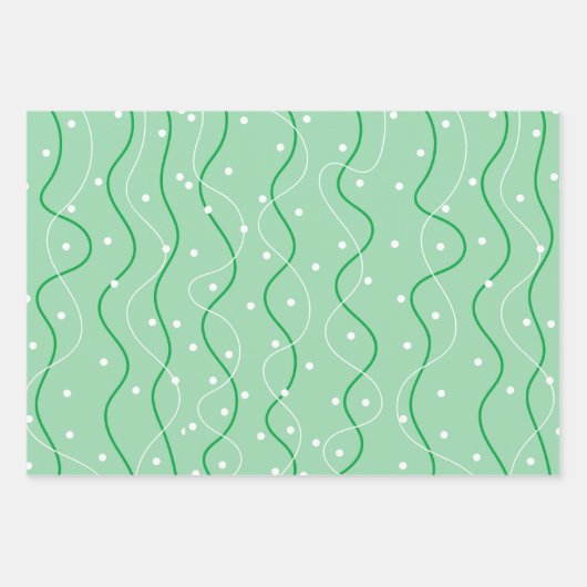 Esmeralda St. Patrick's Day Sweet Green Set von 3 Geschenkpapier Set (Vorderseite 3)