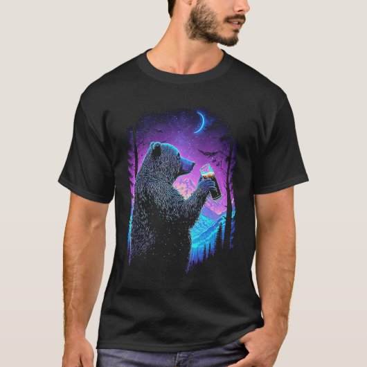 Esoteric Bear drinking Beer Night Forest 3 T-Shirt (Vorderseite)